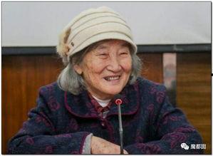 吃瓜群众老奶奶是谁,吃瓜群众老奶奶背后的传奇故事